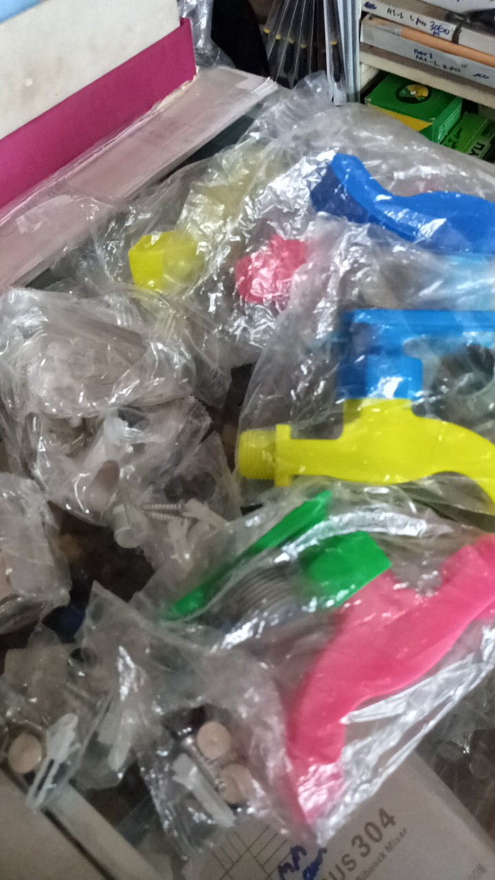 Gantungan Baju Dinding/ Kapstor Stainless Steel  Kait