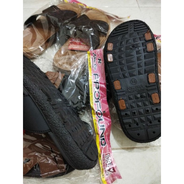 Sandal Selop Pria New Era