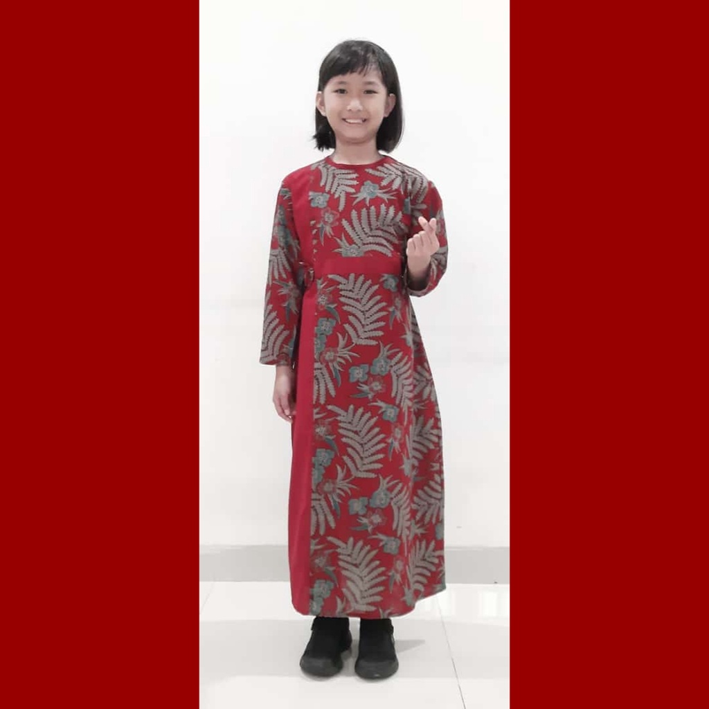 ATHIRA MERAH BATIK COUPLE KELUARGA PASANGAN MODERN JUMBO PREMIUM SARIMBIT AYAH IBU ANAK DRESS GAMIS