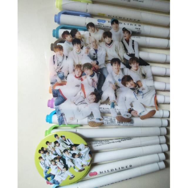 NCT Transparent Pc + Pin Season Greeting 2018