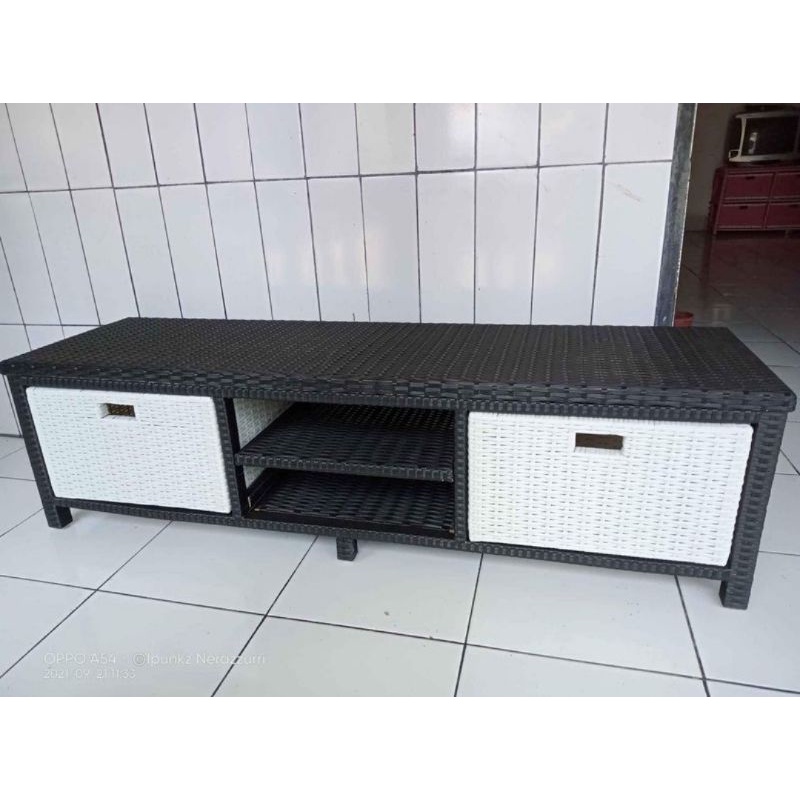 Rak tv laci rotan sintetis | rak cantik