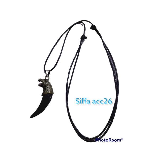 kalung badol taring karakter macan/ kalung pria tali hitam