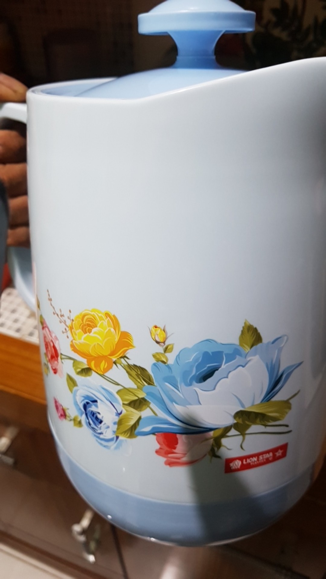 Teko Eskan Termos Lion Star Plastik 2,1 Liter