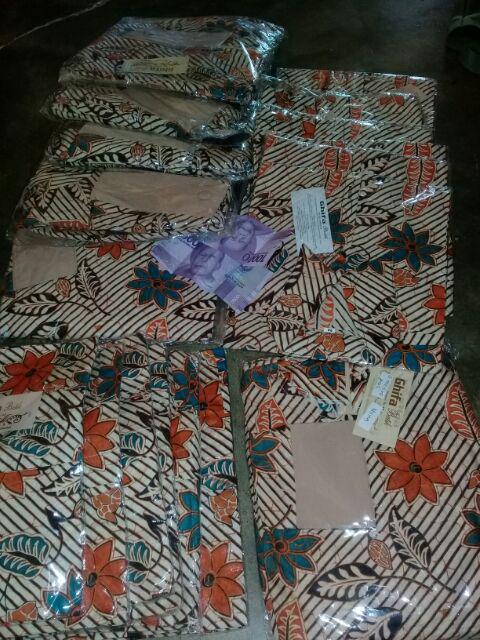 Baju Batik Keluarga Sarimbit Batik Keluarga Gamis Batik Couple Keluarga