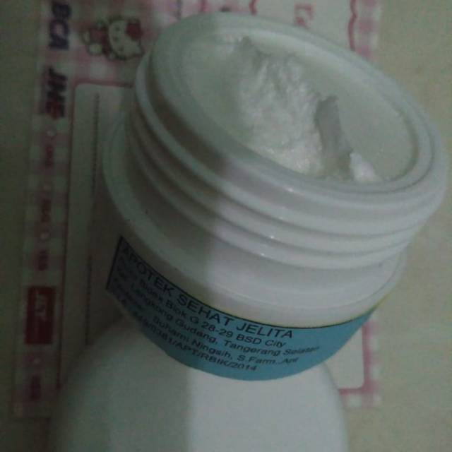 Azelaic apotek sehat jelita clinda