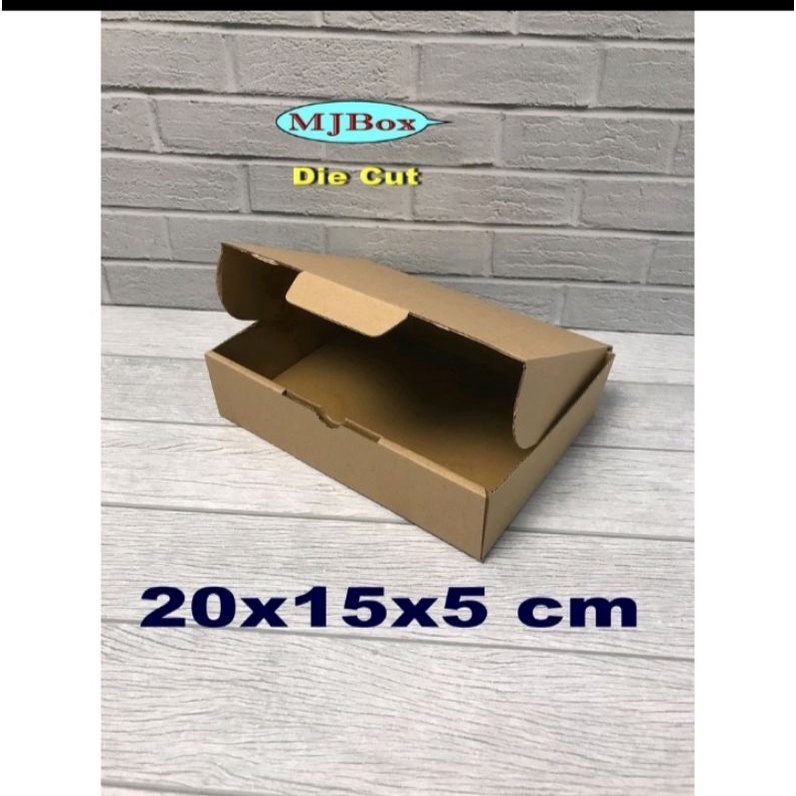 

KARDUS UK. 20x15x5 CM....DIE CUT KARTON BOX UNTUK KOTAK BAJU-AKSESORIS-SOUVENIR DLL MODEL BOX PIZZA