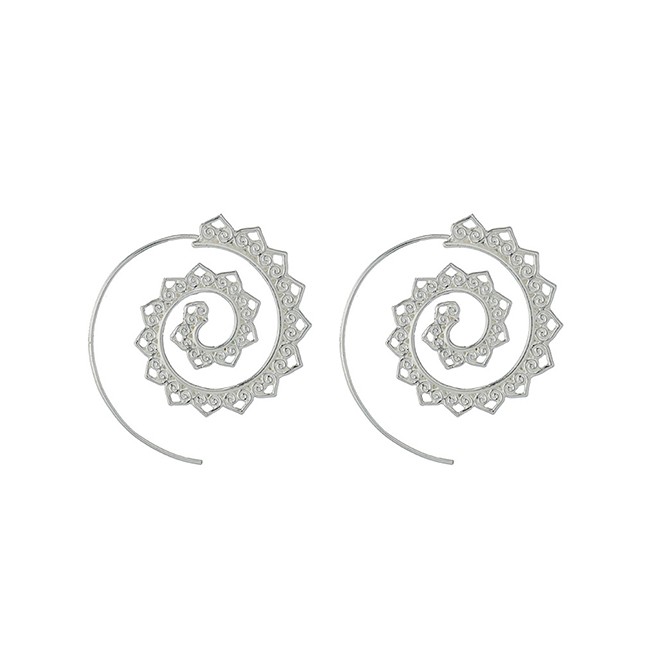 LRC Anting Tusuk Fashion Oval Vortex Gear Heart Shaped Earrings F59306