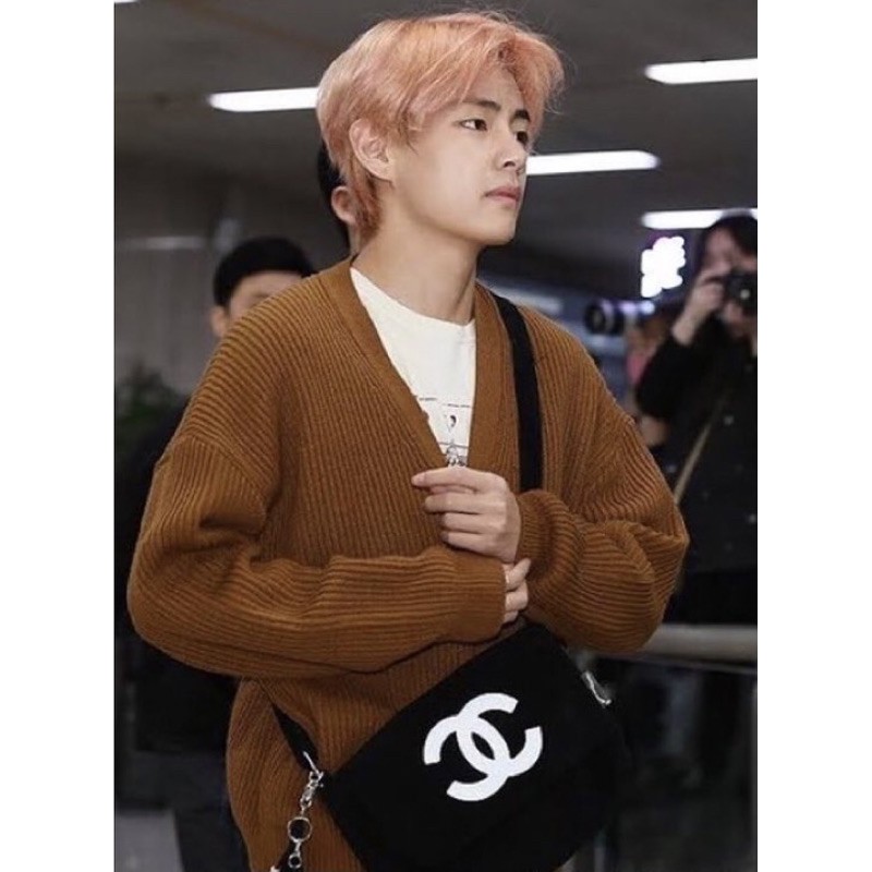 DP Taehyung Chanel Bag