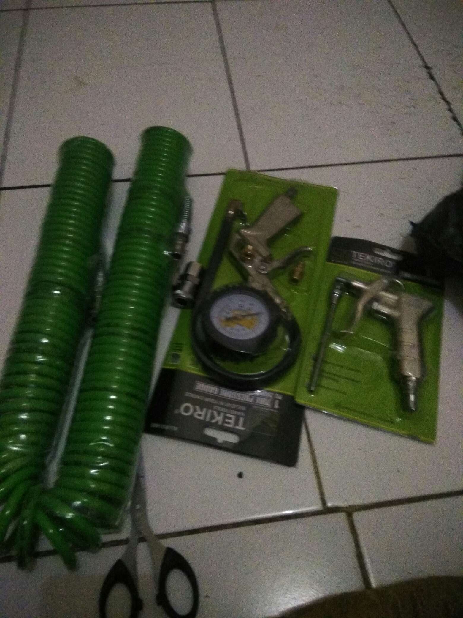 Paket Isi Angin Ban Untuk Kompresor Selang Dan Air Duster Full Tekiro