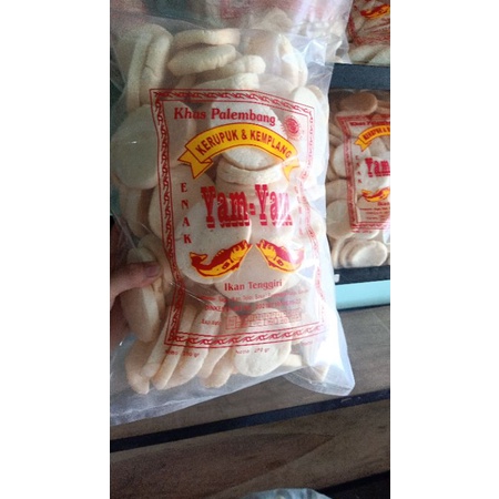 

kekey kerupuk kemplang yam yam