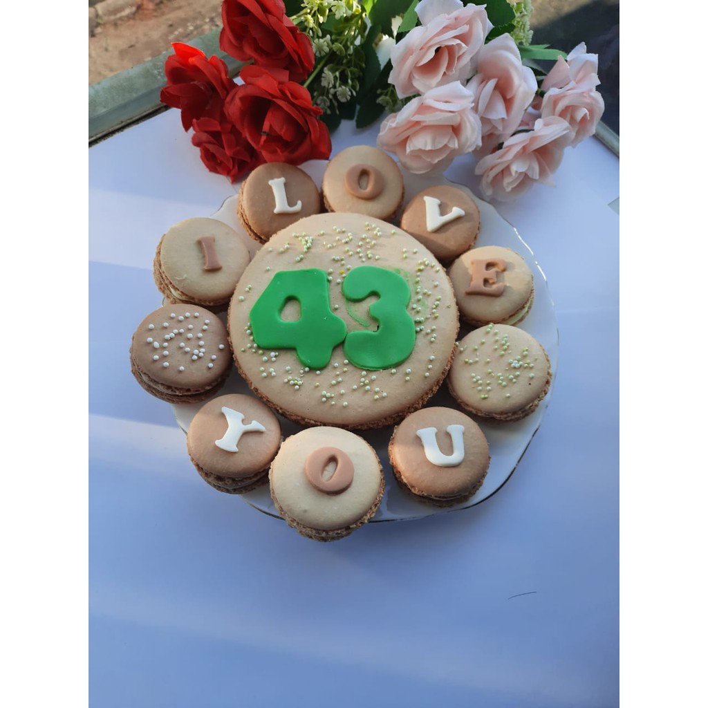 

Paket Macaron Ulangtahun