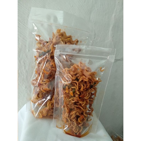 

CEMILAN MIE KREMES // CEMILAN MURAH