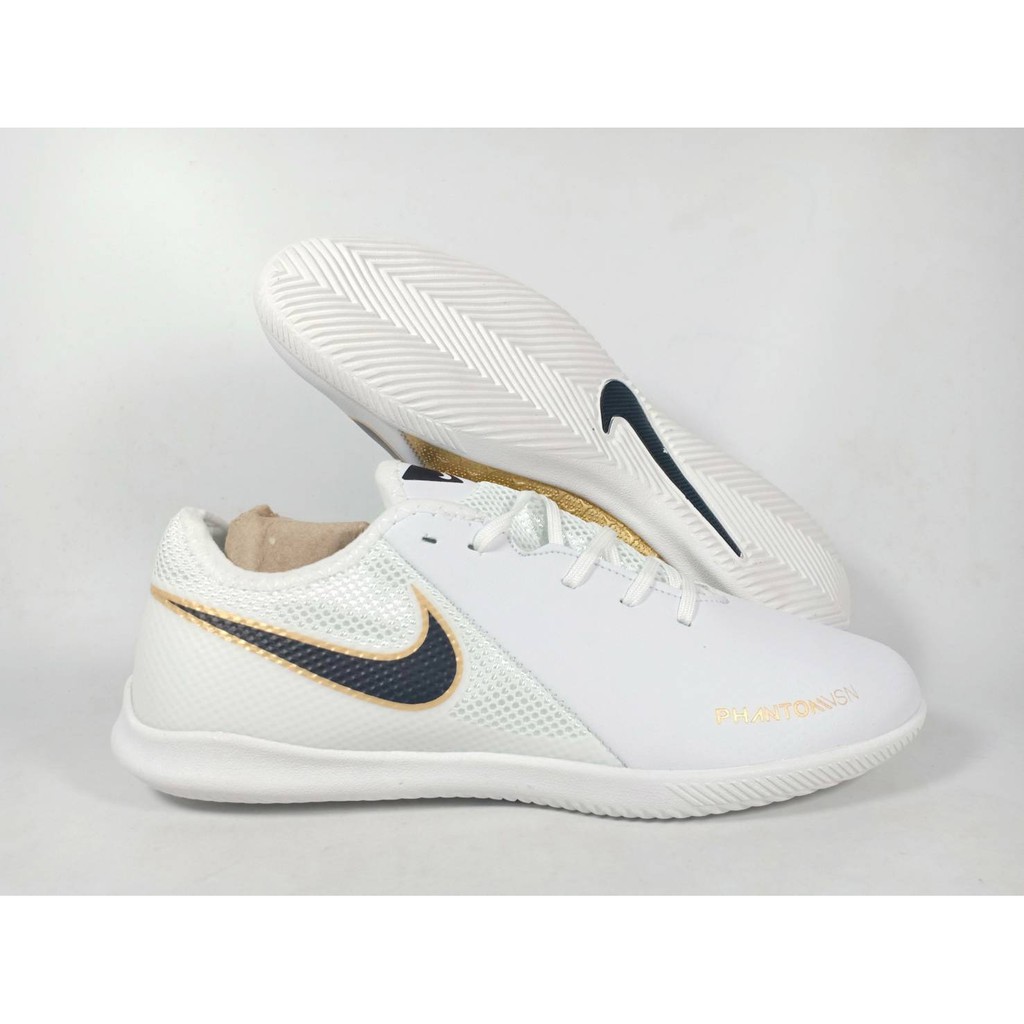 Sepatu Futsal Nike Phantom VSN Academy White Black Gold