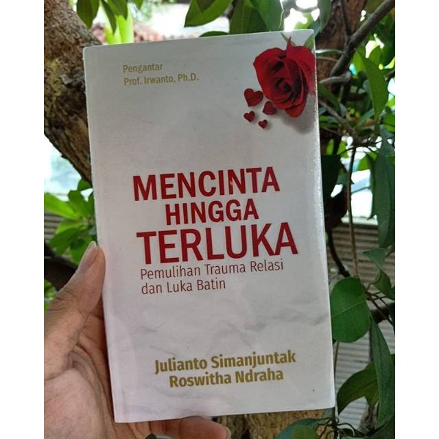 Mencintai Hingga Terluka
