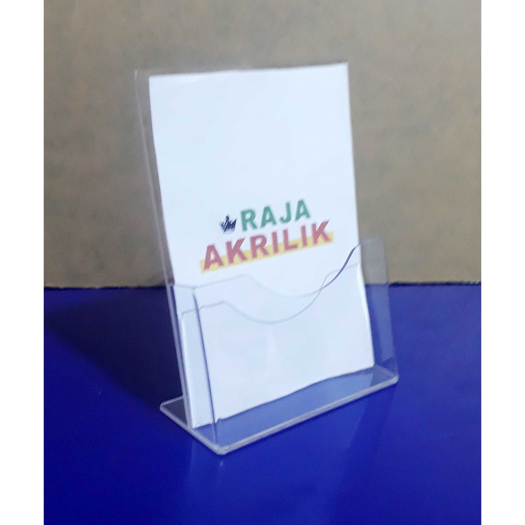 

Acrylic tempat brosur A6