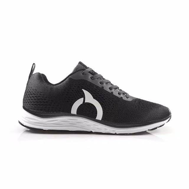 ( 15% OFF ) Sepatu Running Ortuseight Vector Black original