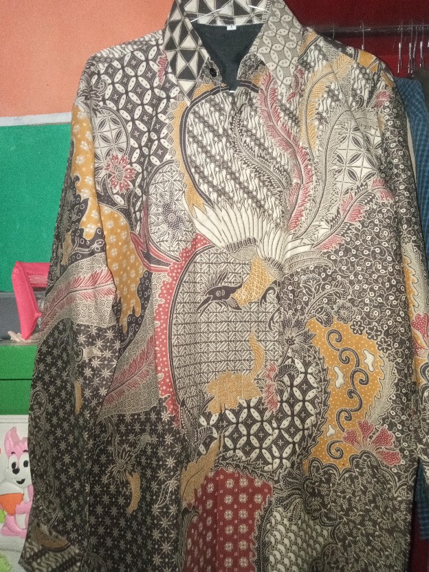 Batik Solo Halus Kemeja Lengan Panjang Batik Motif Peksi