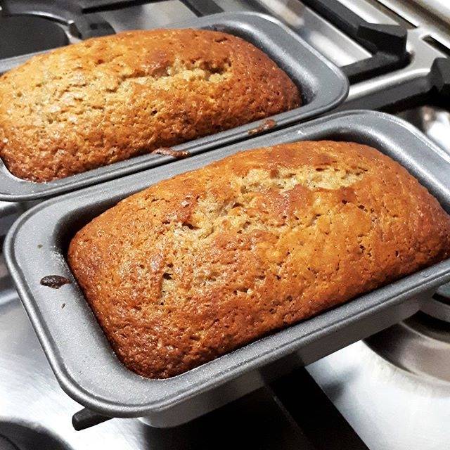 Classic Banana Bread Family Loaf Shopee Indonesia