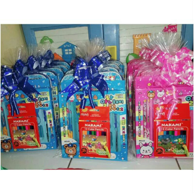 

PAKET HEMAT BINGKISAN ULTAH ALAT TULIS TAS MEWARNAI / SOUVENIR ULANG TAHUN / STATIONERY SET
