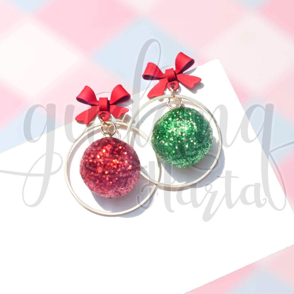 Anting Bola Merah Hijau Glittery Ribbon Cantik Natal Murah Meriah Unik Lucu Earrings GH 203181