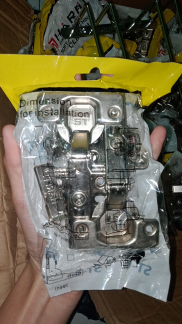 Engsel Sendok Pintu Slowmotion