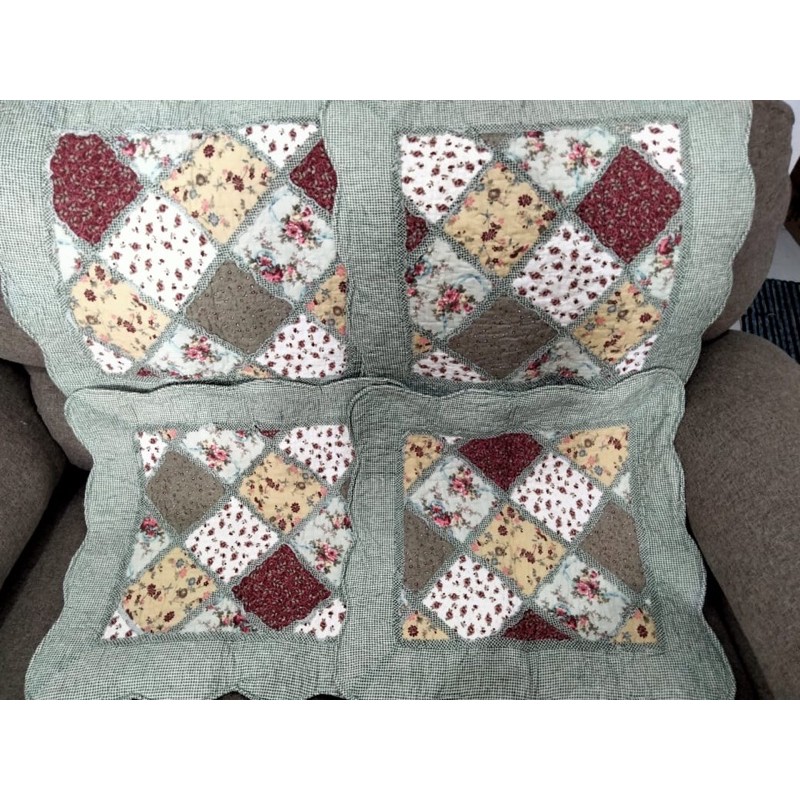 Sarung Bantal quilting