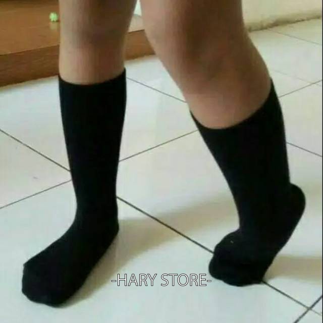 Kaos kaki anak sekolah spandex tebal halus (merk LA) SD SMP SMA hitam dan putih telapak hitam