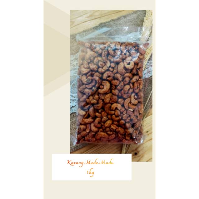 

Kacang Mede Madu 1kg