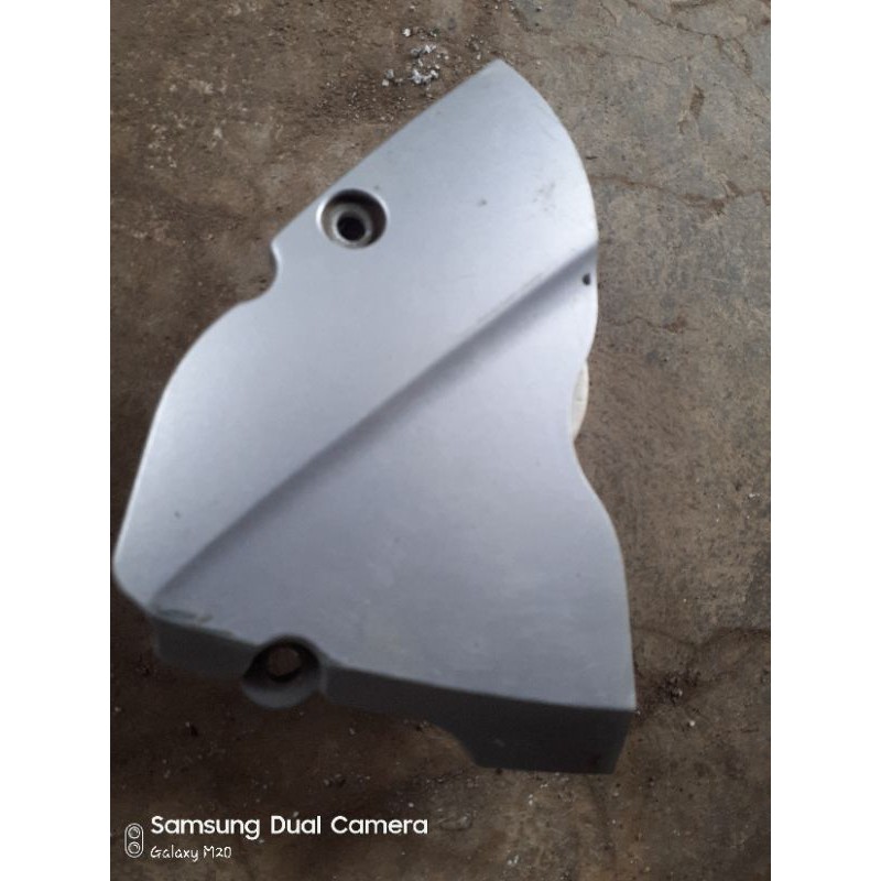 tutup gear depan vixion old vixion new