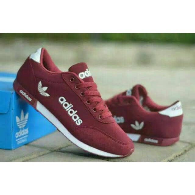  SEPATU  KETS  SNEAKERS ADIDAS MAROON CEWEK WANITA JOGGING 