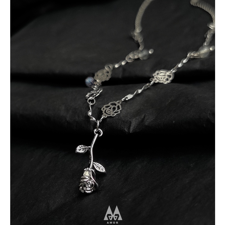Kalung Rantai Klavikula Bahan stainless steel Gaya retro Perancis Untuk Wanita