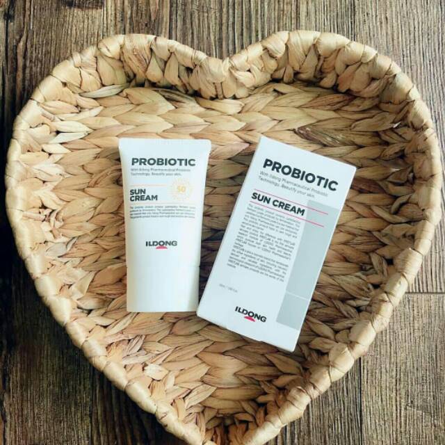 FIRST LAB Probiotic Sun Cream