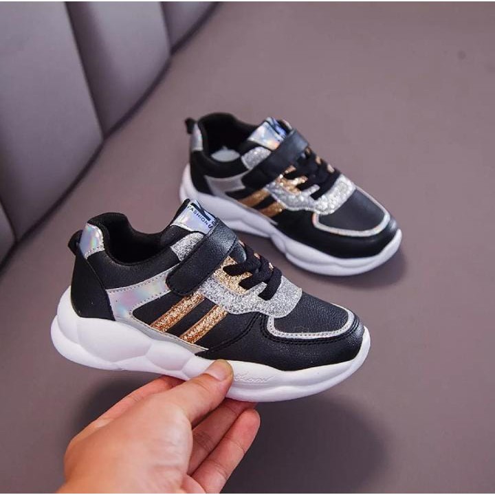 Sepatu Anak Perempuan ROCKIT Sneakers Kids Non LED Sepatu Anak Import Size 26-37 Usia 3-9 Tahun