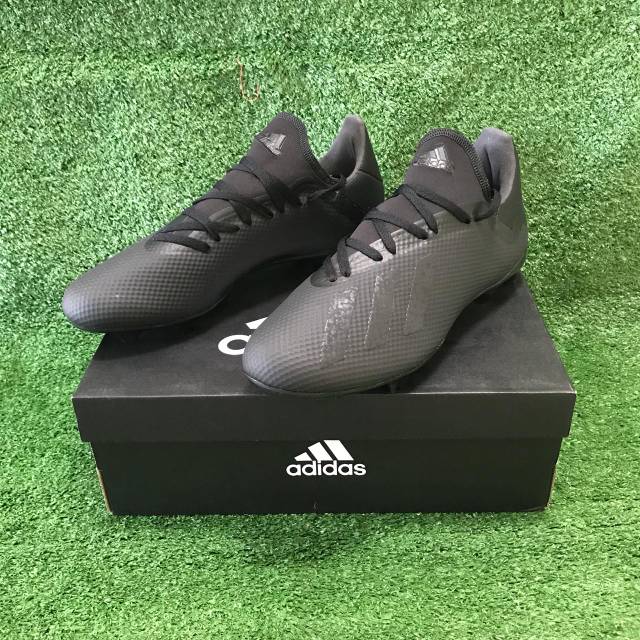 sepatu bola adidas x18