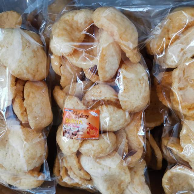 

Kerupuk kemplang goreng udang palembang