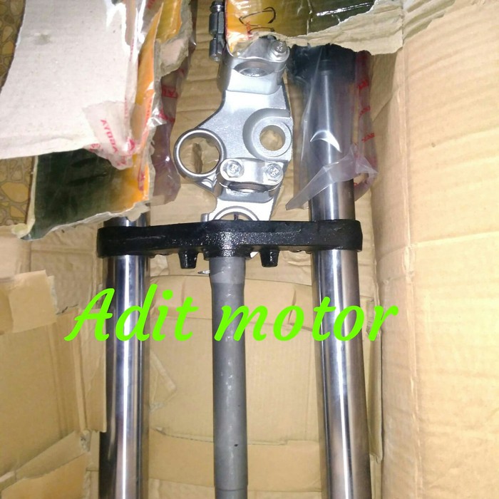 PROMO sok depan Yamaha Byson fulset segitiga atas bawah