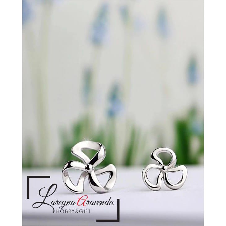 Lareyna Aravenda Anting Wanita S925 Korea Style Simple Clover AT007