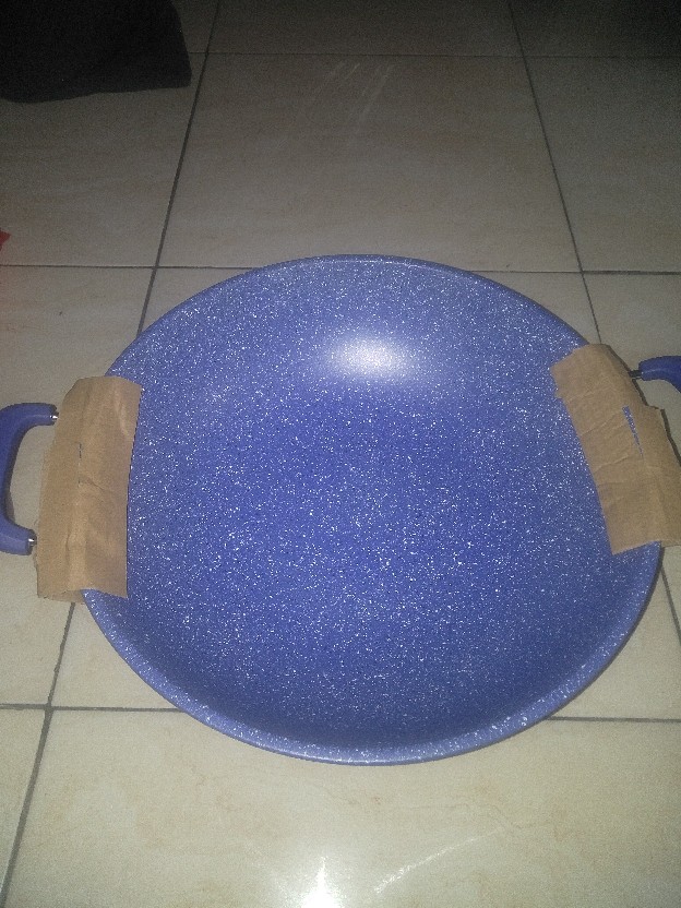 Wajan Enamel Warna  34cm (kuping)