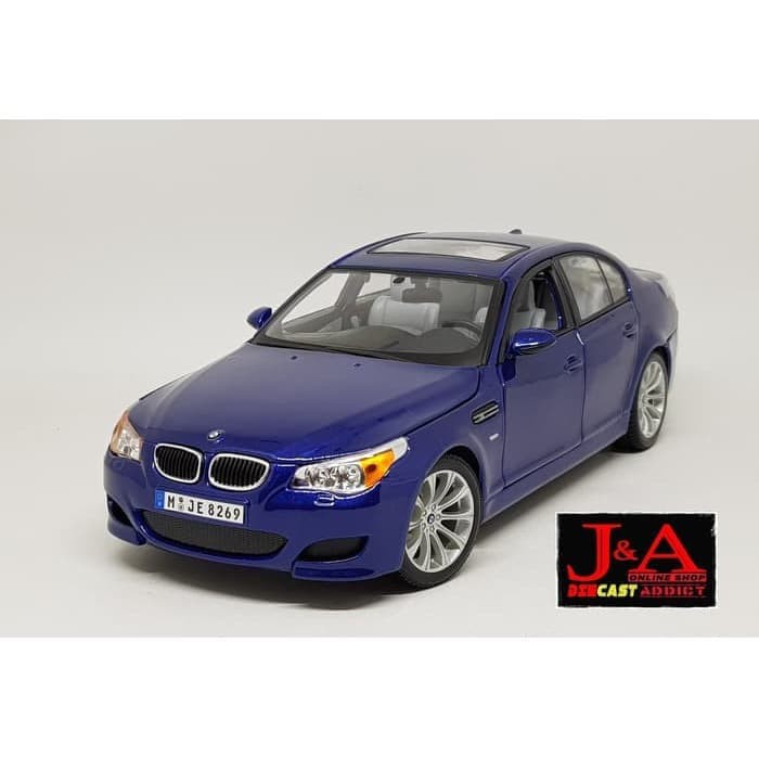 BMW M5 - SKALA 1:18 - MAISTO (DIECAST-MINIATUR)