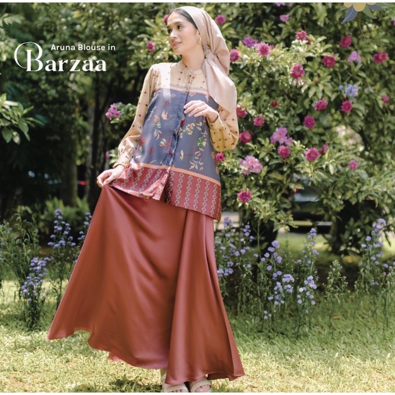 Aruna blouse size M by kamila wardrobe