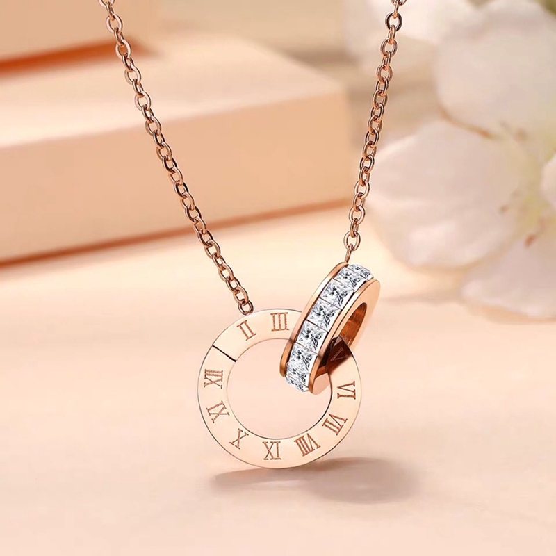 Kalung Wanita Korea Angka Romawi Berlian Liontin Necklace Rose Eams 18K Anti Karat Titanium Perhiasan