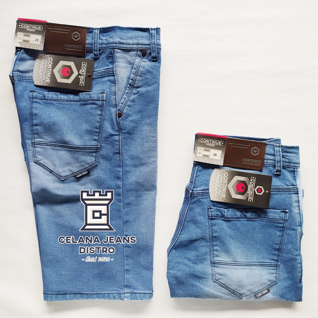 Celana Jeans Pendek Biru Muda Pria Distro Continue