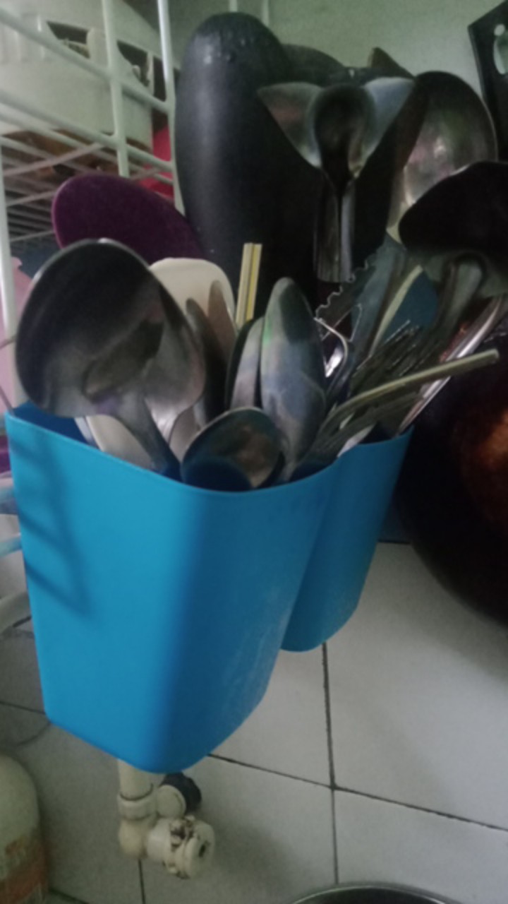 Snnrsta, Wadah Warna-warni