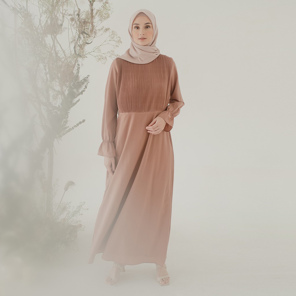 Coral Andra by Aska Label - Gamis / Dress plisket bahan crepe dengan furing dan ikat pinggang-4