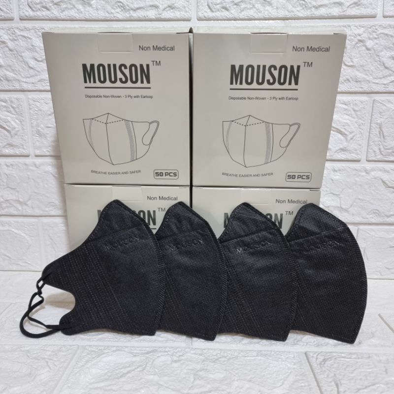 Masker Mouson Duckbill Garis 4 PLY isi 50 pcs Impor Disposable Mask Dewasa Hitam / Putih