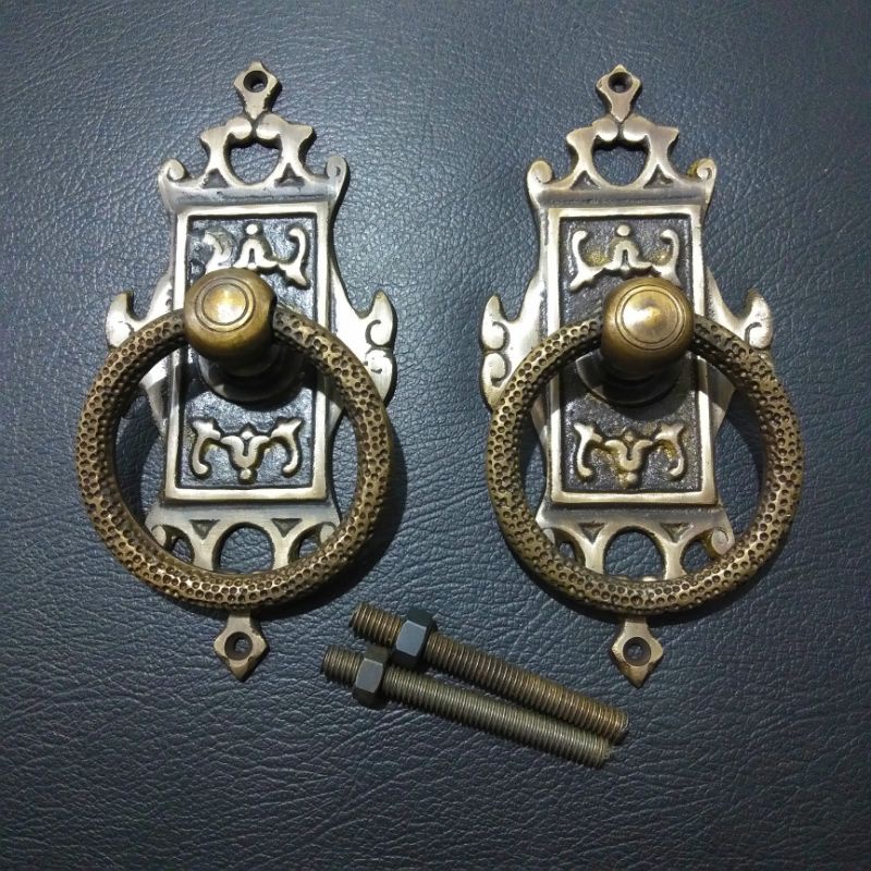 Handle pintu rumah gebyok antik motif ukir