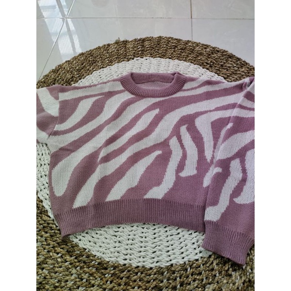 SWEATER RAJUT CROP ZEBRA CROP OVERSIZE