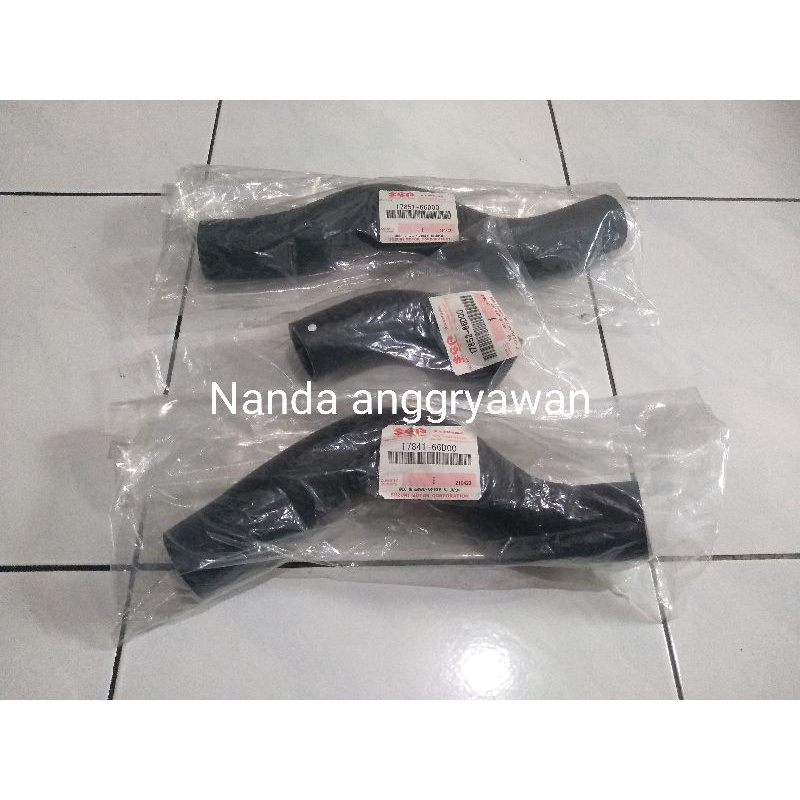 Selang radiator set mobil Grand escudo 1.6 original