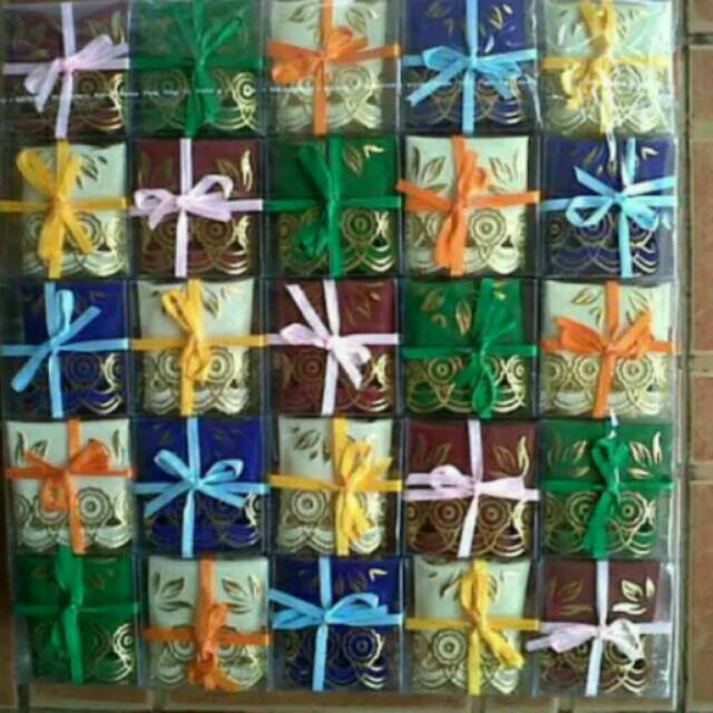 Souvenir tatak gelas mika