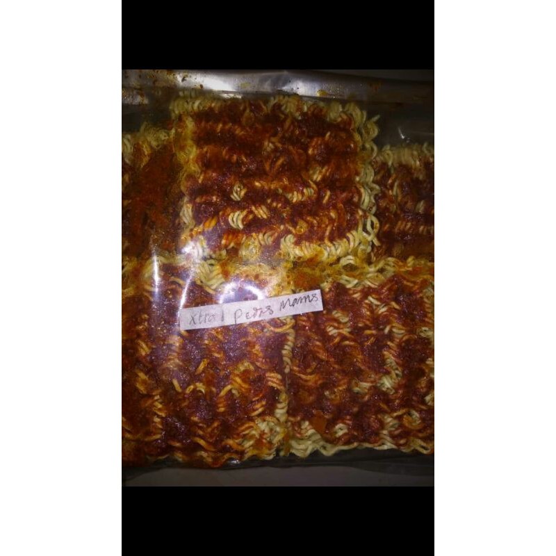 

Mie keriting 200 gram /mie kriuk aneka rasa cemilan bumbu basah glabed 200gram